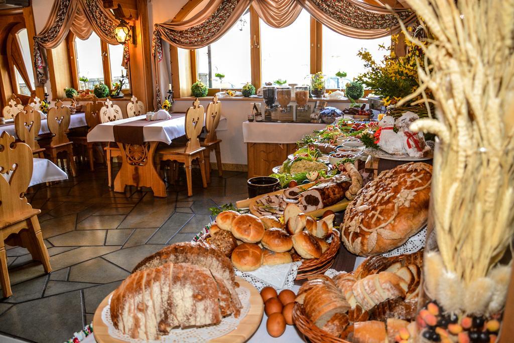 Hotel Burkaty Бялка-Татшанська Екстер'єр фото