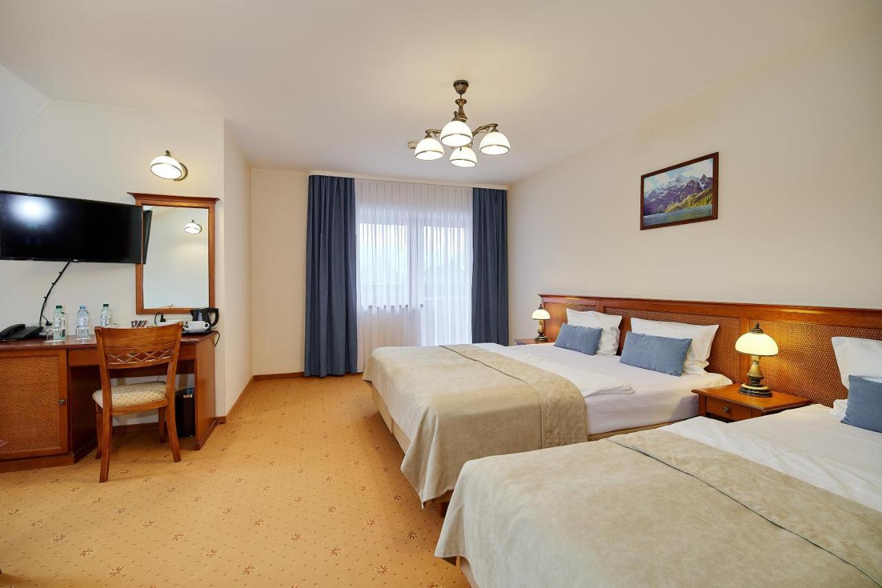 Hotel Burkaty Бялка-Татшанська Екстер'єр фото