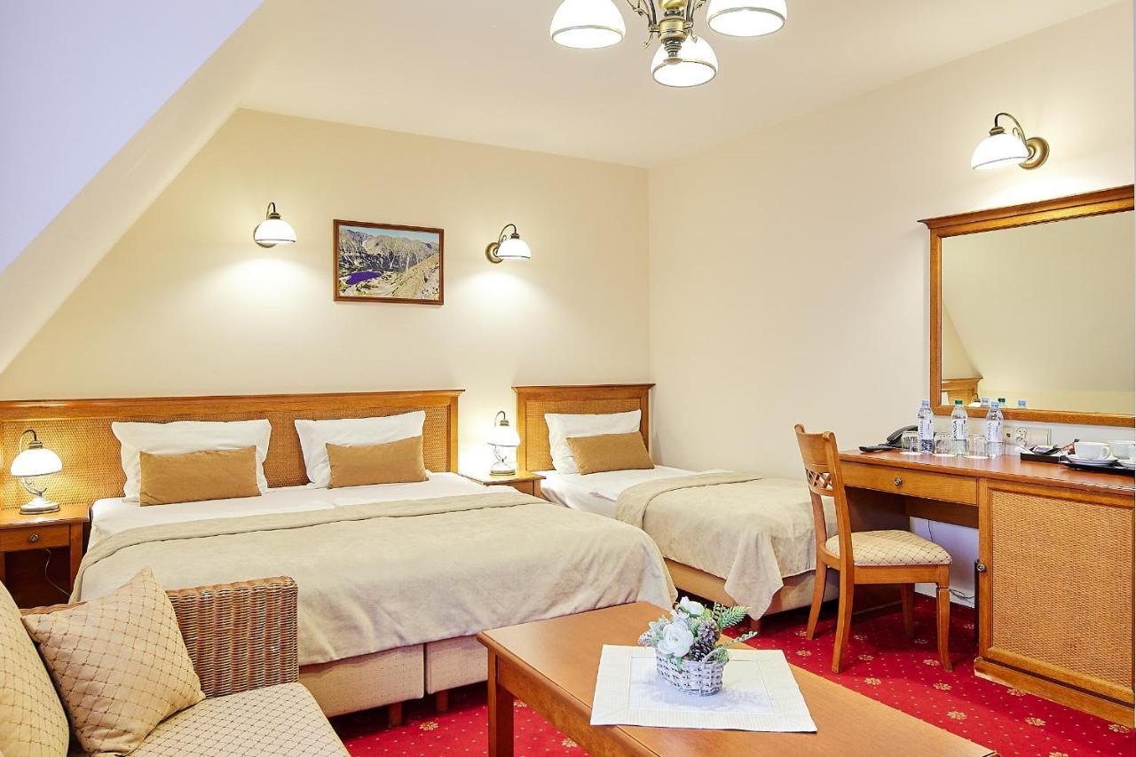 Hotel Burkaty Бялка-Татшанська Екстер'єр фото