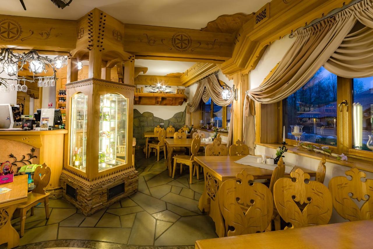 Hotel Burkaty Бялка-Татшанська Екстер'єр фото